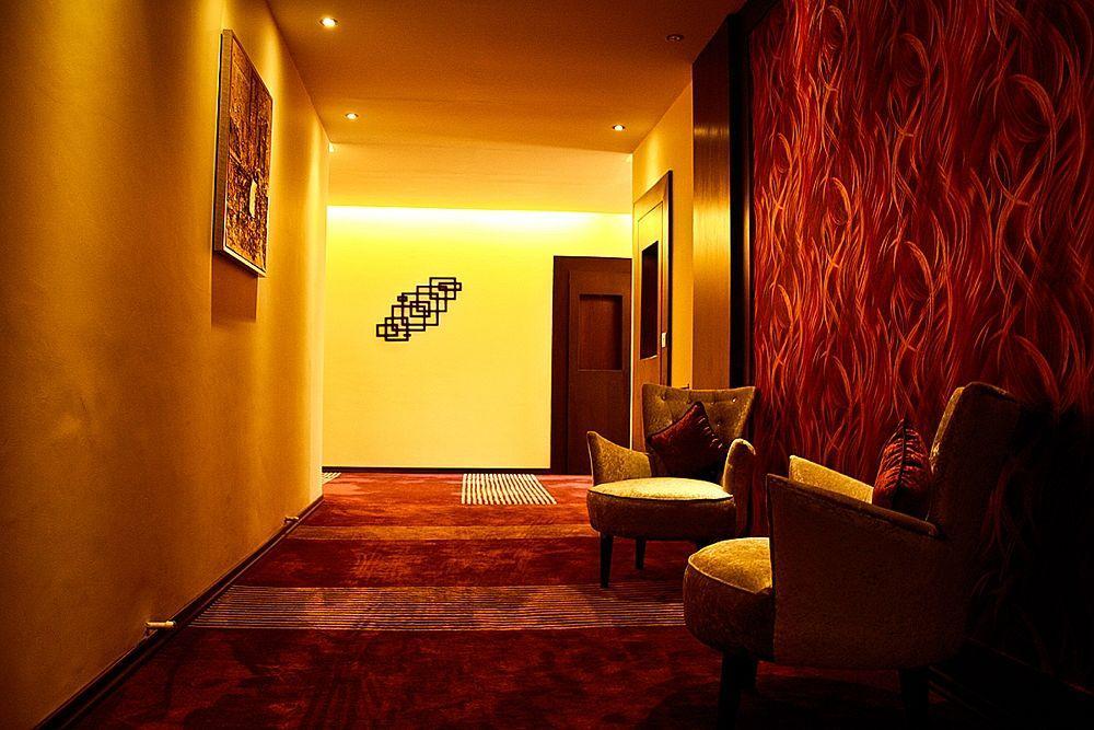 Hotel Pine Spring Wazir Bagh Srīnagar 外观 照片
