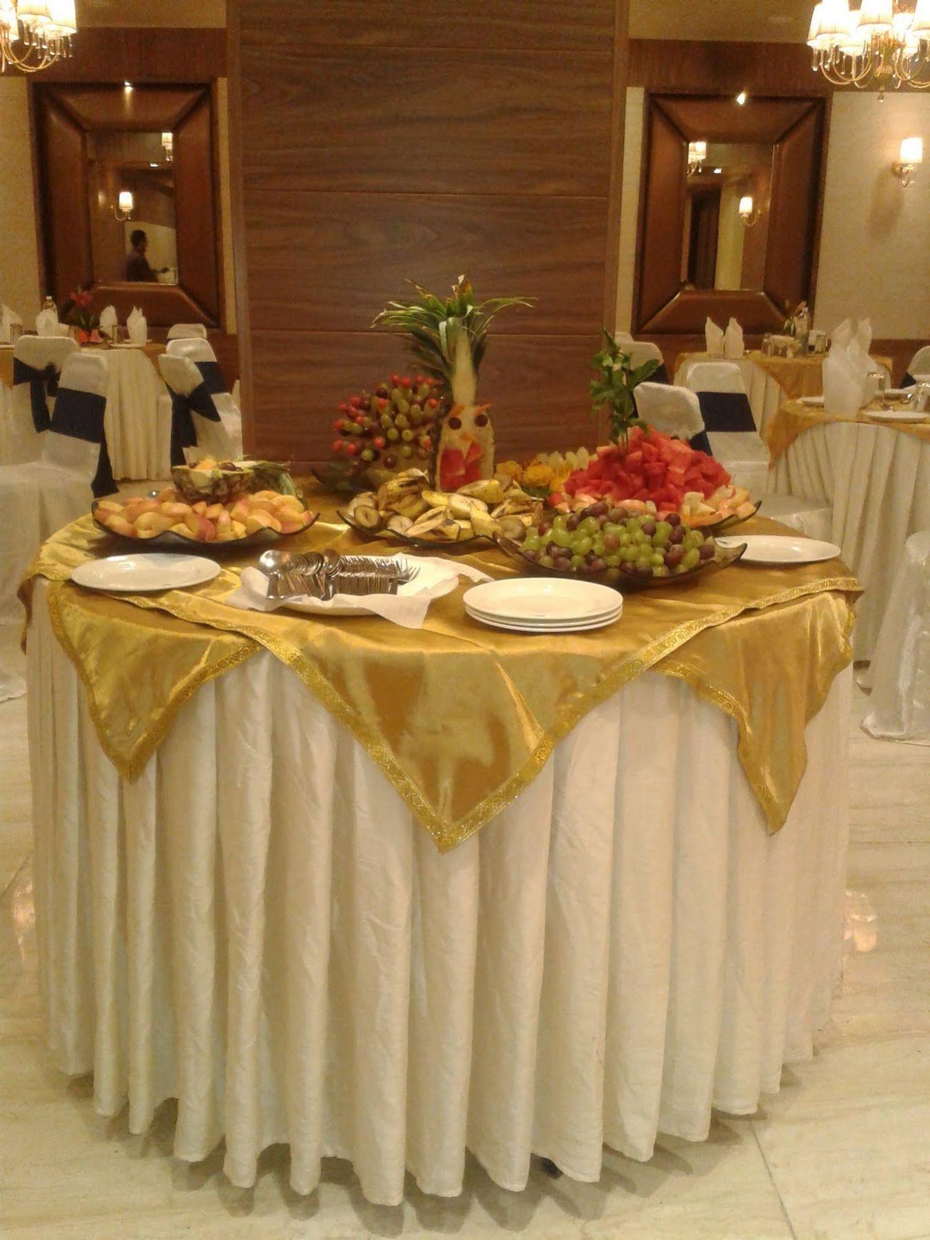 Hotel Pine Spring Wazir Bagh Srīnagar 外观 照片